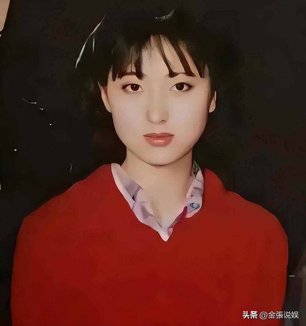 年两任丈夫都再婚娶妻生子家庭幸福美满不朽情缘版人走茶凉！陈晓旭去世18(图16)